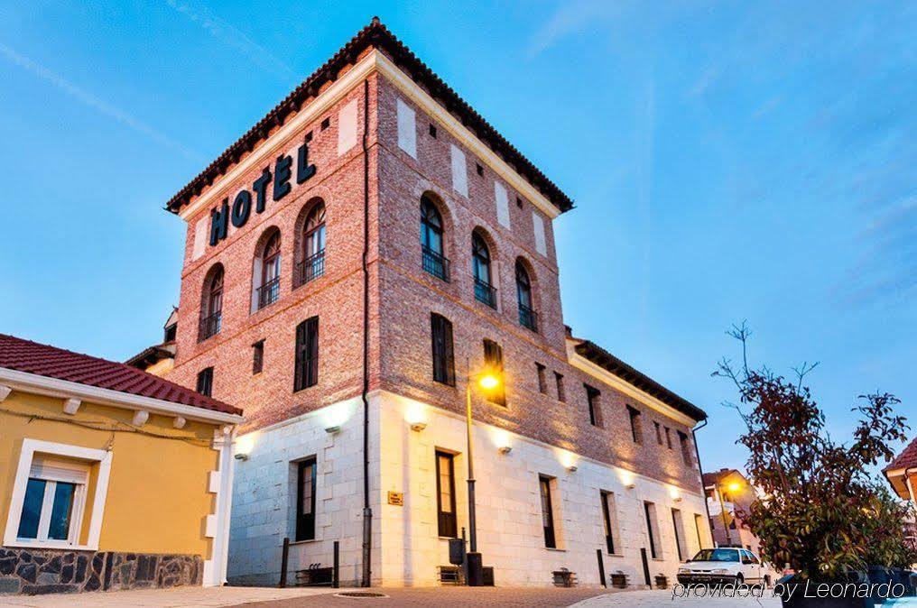 Hotel Jardin De La Abadia Arroyo de la Encomienda Exterior foto